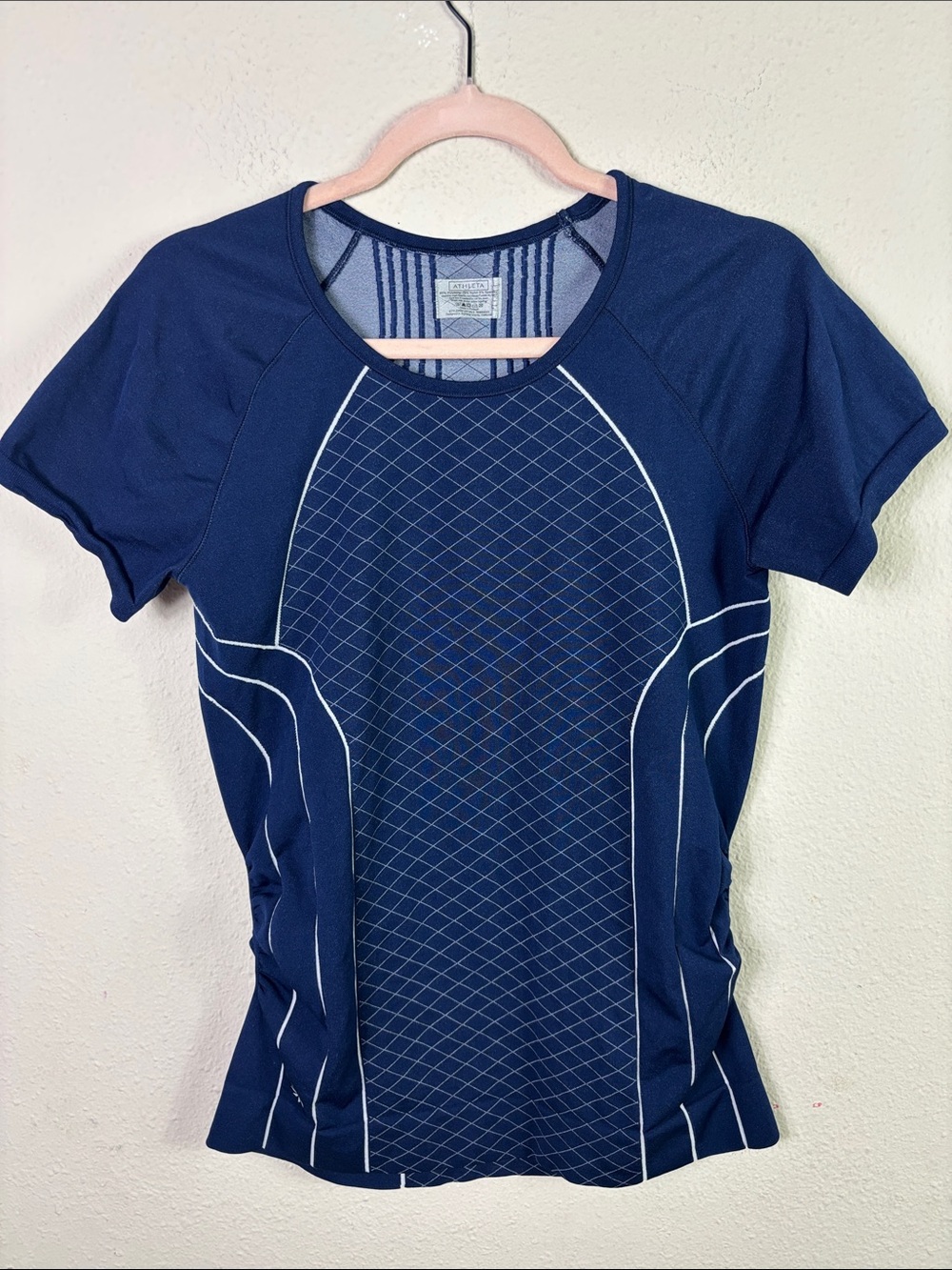 Athleta Navy Blue Short Sleeve Workout Shirt size Large